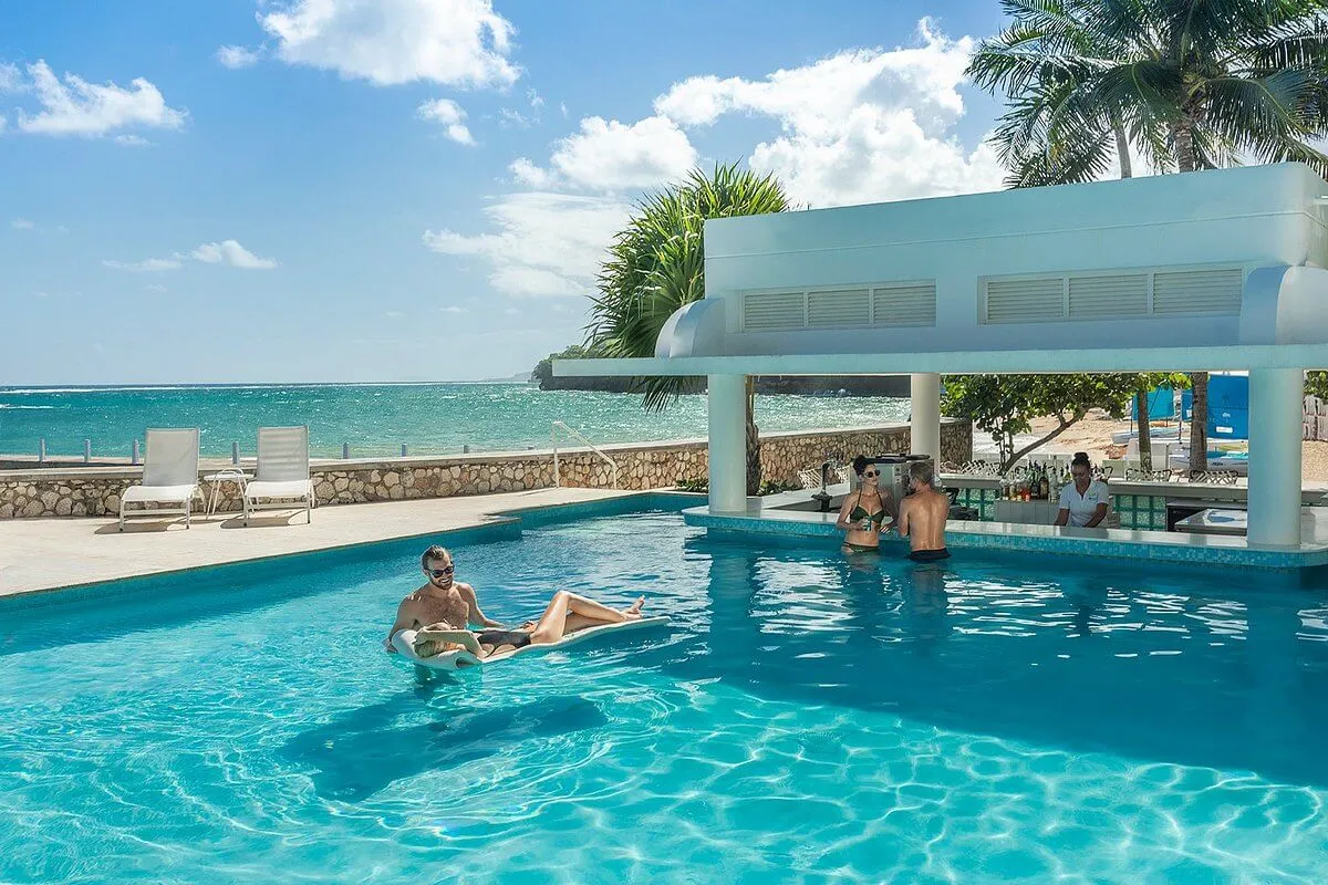 Couples Tower Isle Transfer